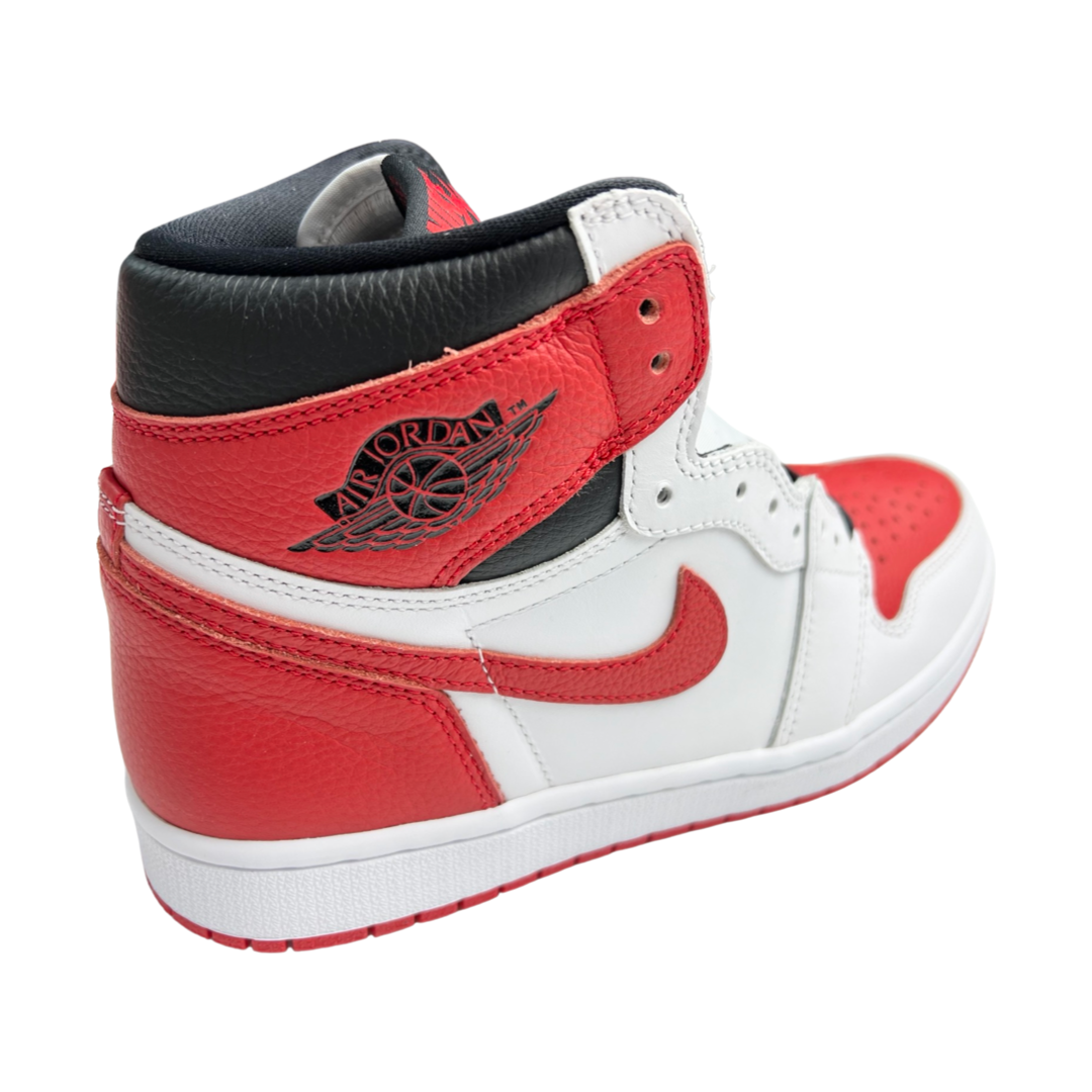Nike Air Jordan 1 Retro High OG Heritage