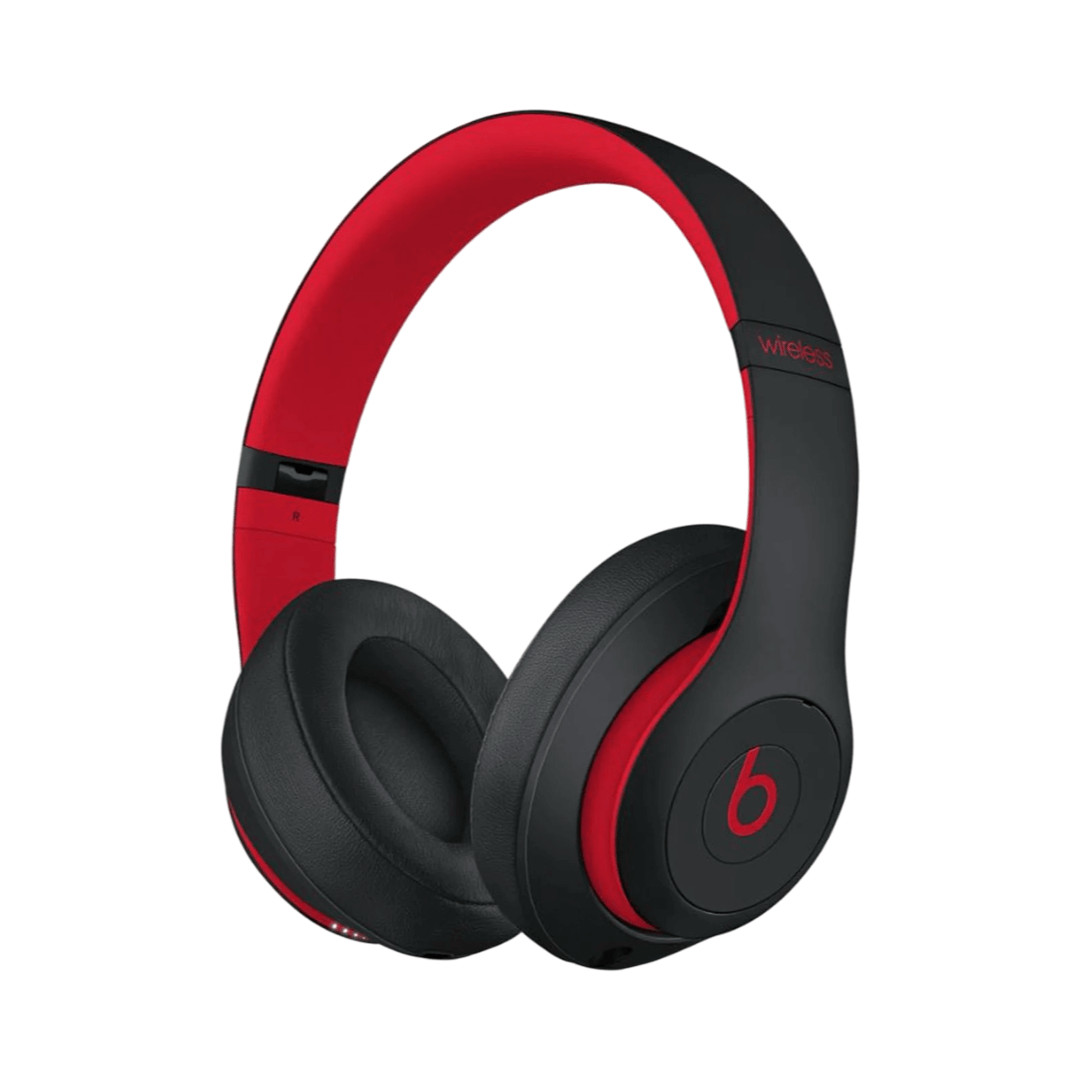 Beats Studio3 Wireless Over-Ear Headphones - Defiant Black-Red